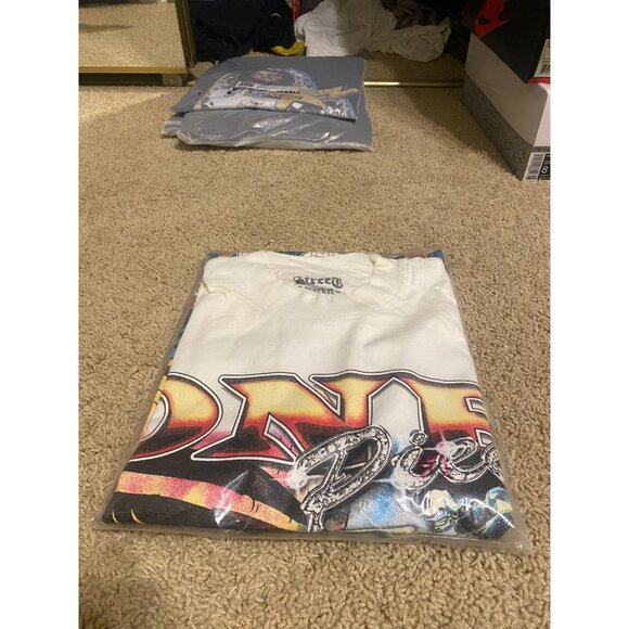 Street Market Supply ONEPIECE Tee – Vintage White – Size Medium – New - Picture 2 of 3